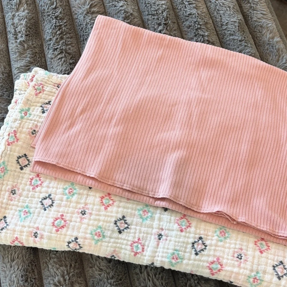 Hudson Baby/Modern Baby baby girl blankets